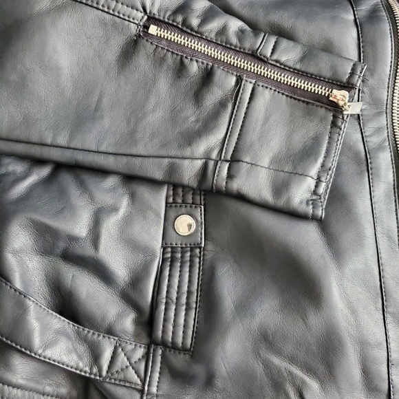 NWOT JouJou Black Pleather Moto Jacket with Removable Hood - Picture 5 of 14